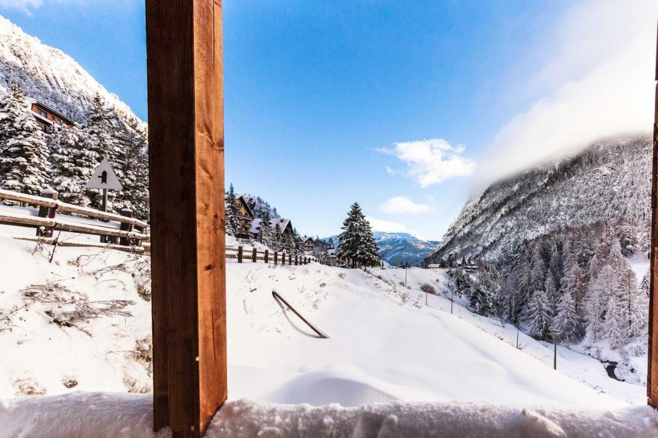 Hotel Al Foiron Claviere Exteriér fotografie